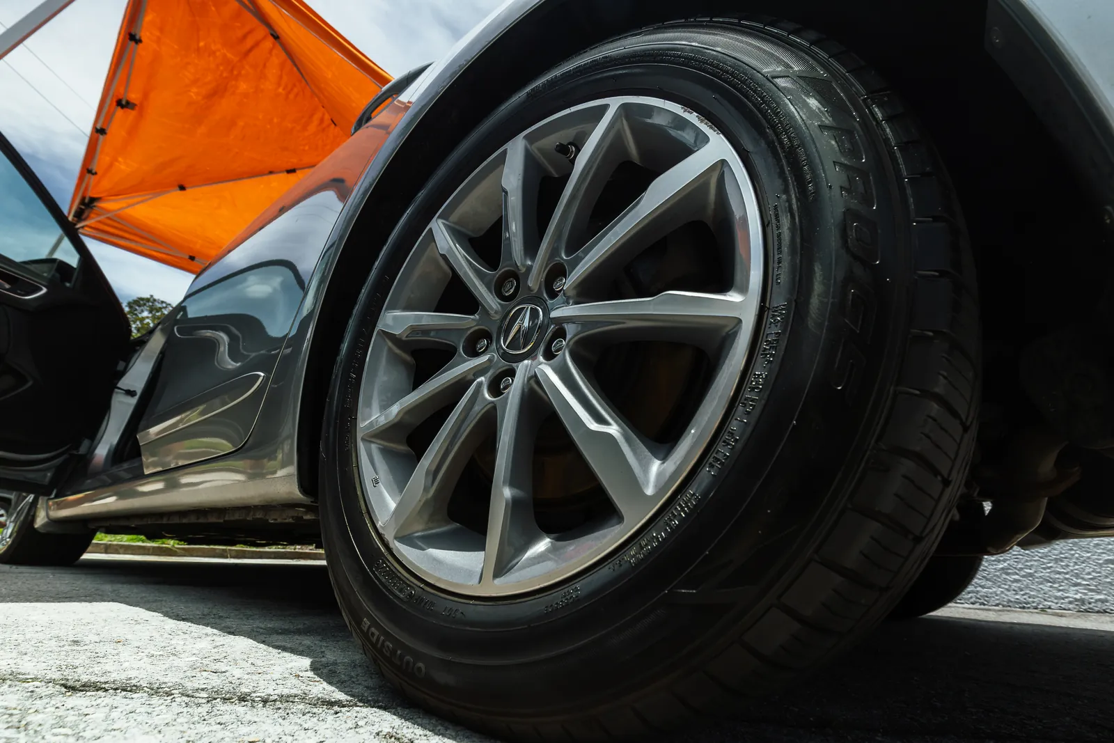 Clean Acura wheel after exterior detailing